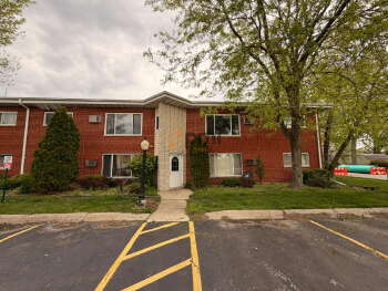 111 Harrington Ave Apt 10, Crown Point,  46307