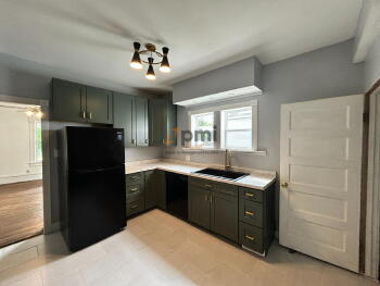 1101 Manhattan Street Lower, Michigan City,  46360