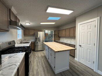 798 Governor Road , Valparaiso,  46385