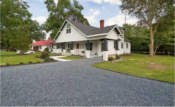 121 North Alma Street , Vass,  28394