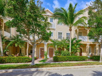 105 E Pigeon Plum Apt 103 , Jupiter,  33458
