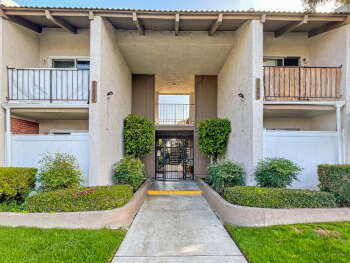 21602 Belshire Ave Apt 3 , Hawaiian Gardens,  90716-2347
