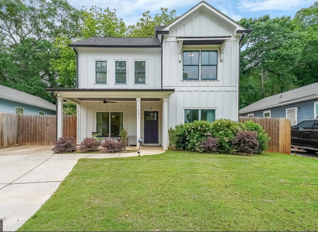 4 Bedroom Rental – 1321 Plaza Avenue Southwest, Atlanta, GA 30310