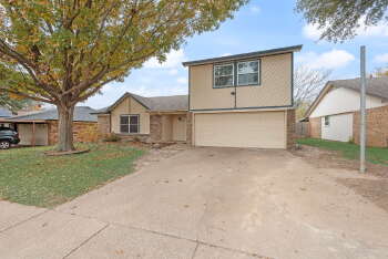 516 Roberts Dr , Saginaw,  76179