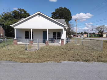 713 Southeast Atlantic Street , Tullahoma,  37388