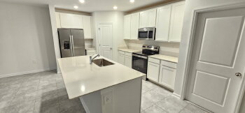 1827 Weir Blvd , Davenport,  33837