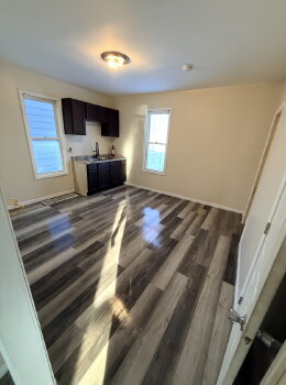 2530 North 28th St , Milwaukee,  53210