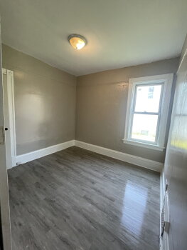 2619 N 23rd St Lower, Milwaukee,  53206