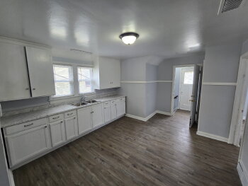3897 North 5th Street , Milwaukee,  53212