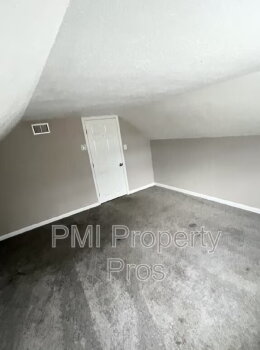 4678 N 49th St , Milwaukee,  53218