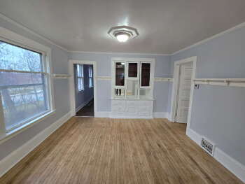 3111 W Walnut St , Milwaukee,  53208