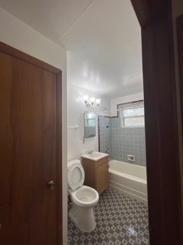 1981 W Villard Ave Apt 6 , Milwaukee,  53209-5061