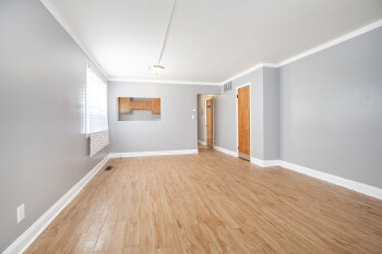 1520 Coventry Rd Unit 2, East Cleveland,  44118