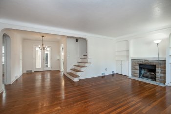 1547 Sherbrook Rd , South Euclid,  44121