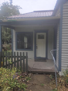420 2nd Ave E #B , Kalispell,  59901