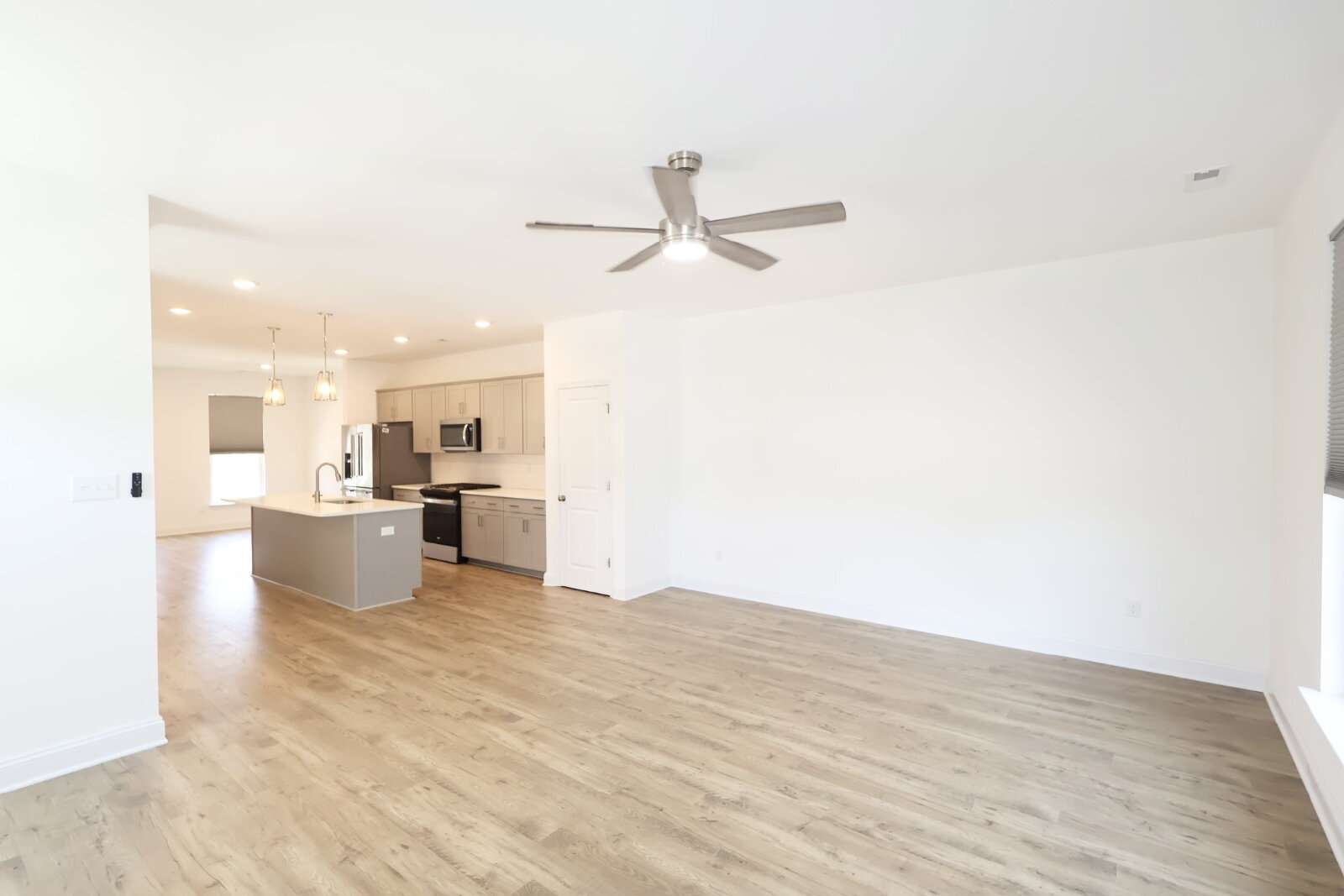Gallery Image 13