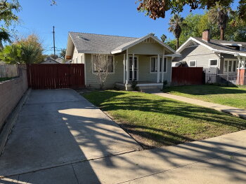 4382 11th St , Riverside,  92501-3405