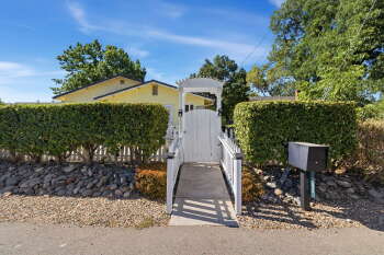 7852 Watson Way Studio, Citrus Heights,  95610