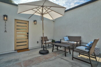 111 1/4 East 67th Way , Long Beach,  90805