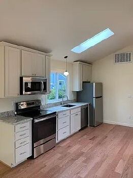 125 Dake Avenue Unit B, Santa Cruz,  95062