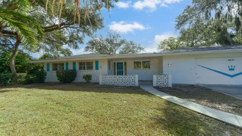3431 Mineola Dr , Sarasota,  34239