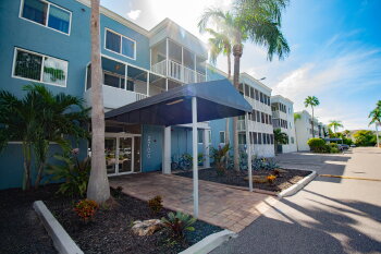 2700 Coconut Bay Ln Unit 1A , Sarasota,  34237-3033