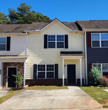 6864 Mountain Cir , Riverdale,  30274