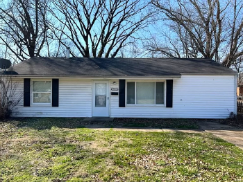 9713 Dennis Dr , Saint Louis,  63136