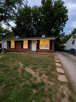 10435 Castle Drive , Saint Louis,  63136