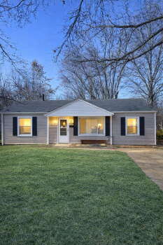 9729 Lorna Lane , St. Louis,  63136