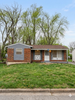 10421 Prince Dr , St. Louis,  63136