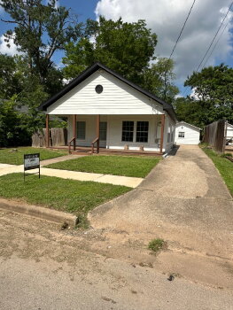 1115 South Robertson Avenue , Tyler,  75701