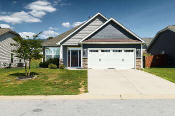 567 Chantry Ln , Moore,  29369-2002