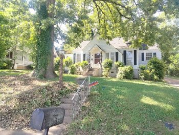 129 Academy Street , Laurens,  29360