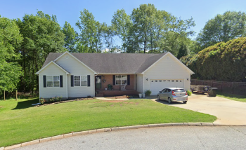 140 Grove Point , Greer,  29651