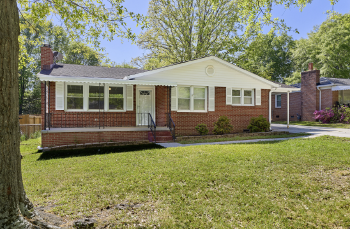 102 Tiffany Drive , Taylors,  29687