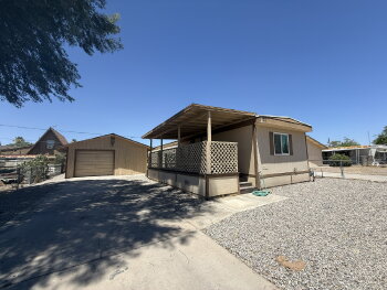 2111 Santa Cruz Ave , Bullhead City,  86442