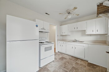 430 Greenbriar Ave , Hampton,  23661