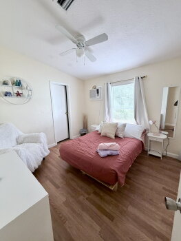 716 21st St Room 3, West Palm Beach,  33407