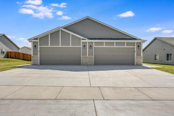 5250 N Cypress Cir , Bel Aire,  67226-8815