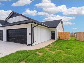 4631 South Kessler Street , Wichita,  67217