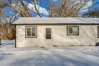 422 West Mahoney Drive , Derby,  67037