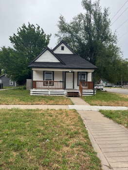 202 N Ash St , Wichita,  67214-4325