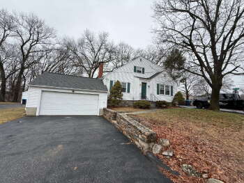 26 Worthington Ave , Shrewsbury,  01545