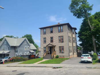 73 Green Hill Parkway , Worcester,  01605