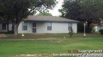 927 W Formosa Blvd Unit 4, San Antonio,  78221