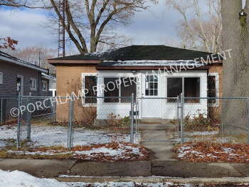 2050 Letart Avenue , Muskegon,  49441