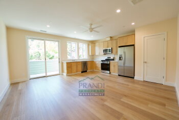 10 E Crescent Dr, Unit A, San Rafael,  94901