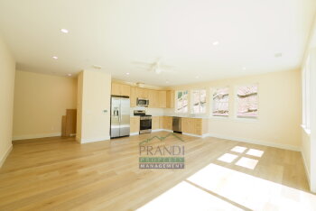 10 E Crescent Dr, Unit D, San Rafael,  94901