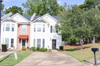 111 Chastain Loop , Newnan,  30263